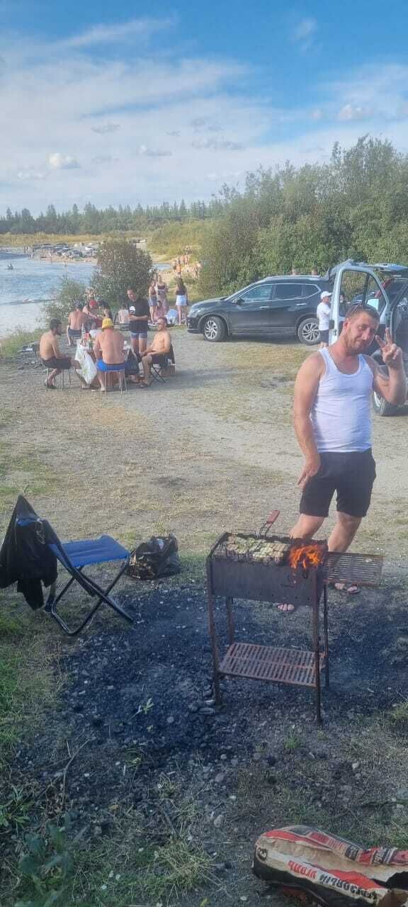  37251682  , 40 ,    