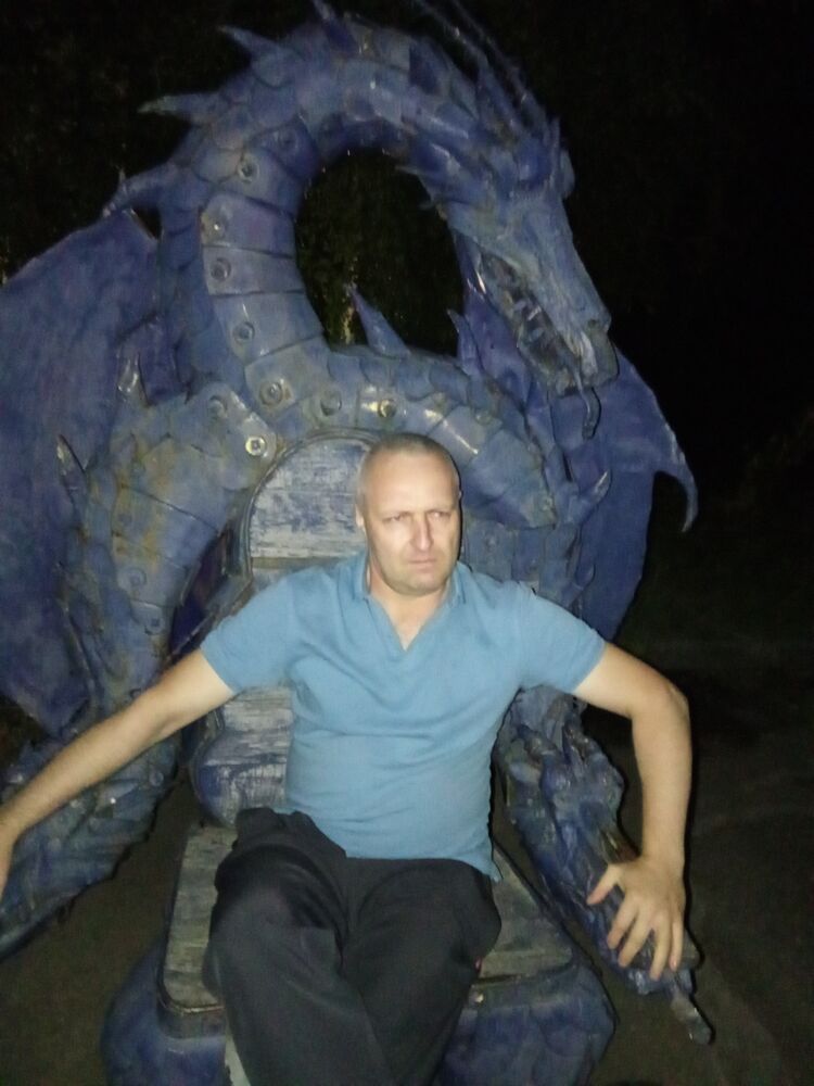  53352892  , 48 ,    