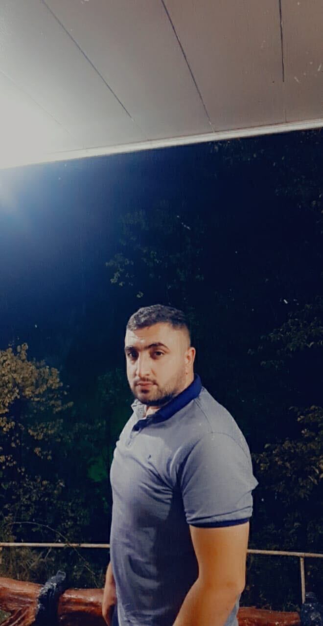  24134212  Vuqardi, 32 ,    