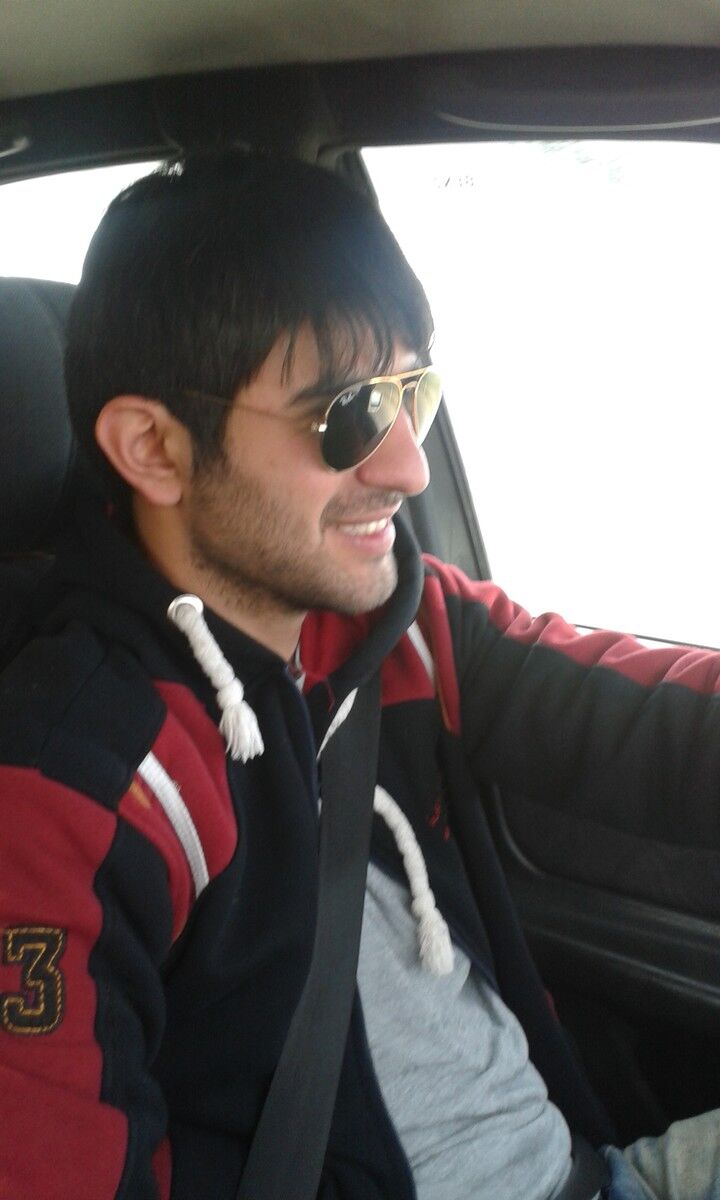  4296352  Samir, 47 ,    