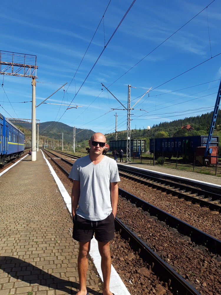 ,   Dima, 33 ,   ,   , c 