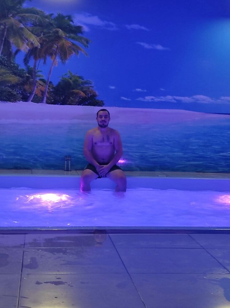 ���� 55328602 ������� HugoBoss, 33 ����, ���� ���������� � �����