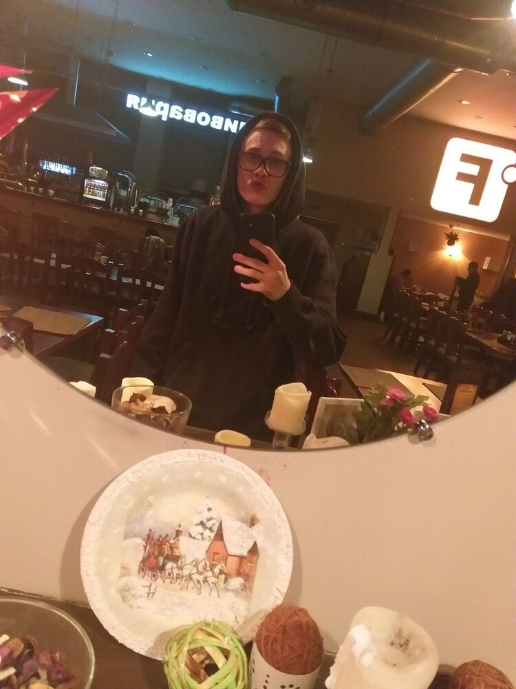  15829702  , 28 ,    -