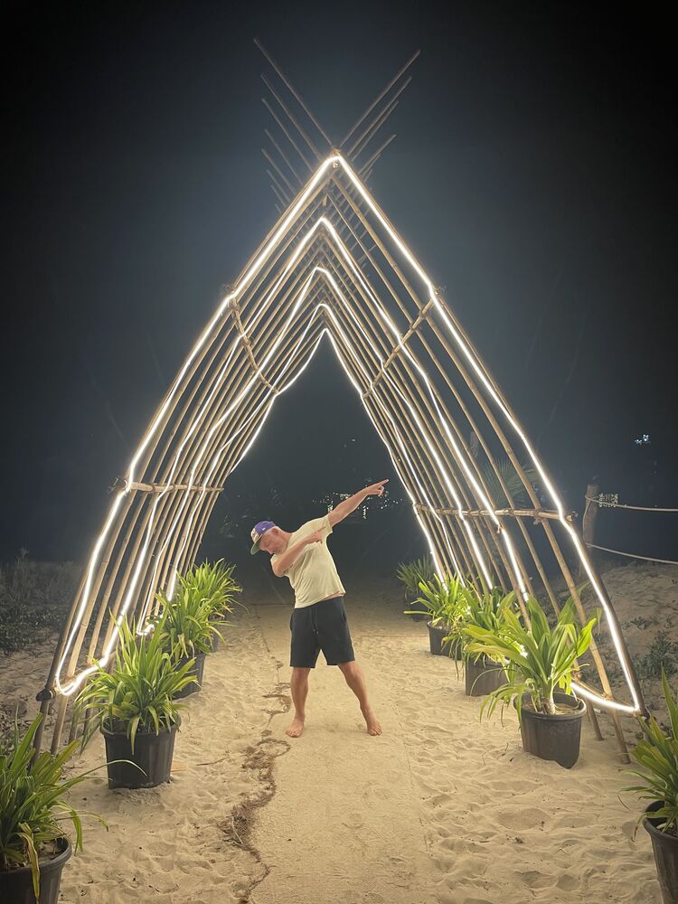  -,   , 47 ,   ,   