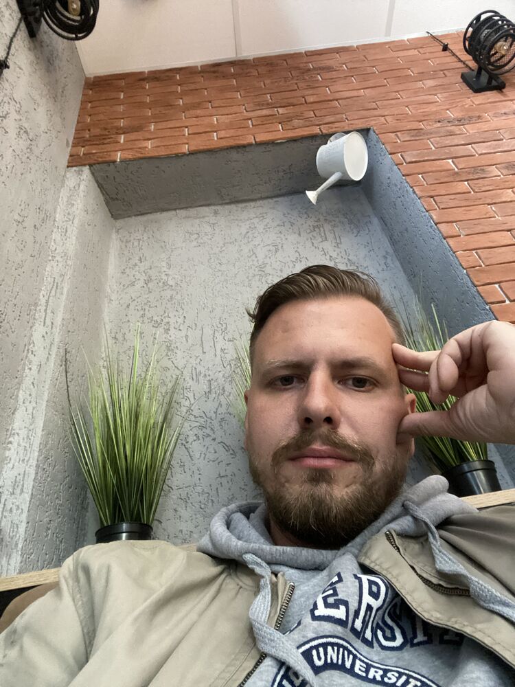  32919382  , 34 ,    