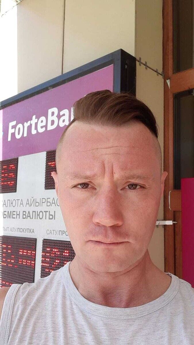  20781452  Alexandr, 45 ,    