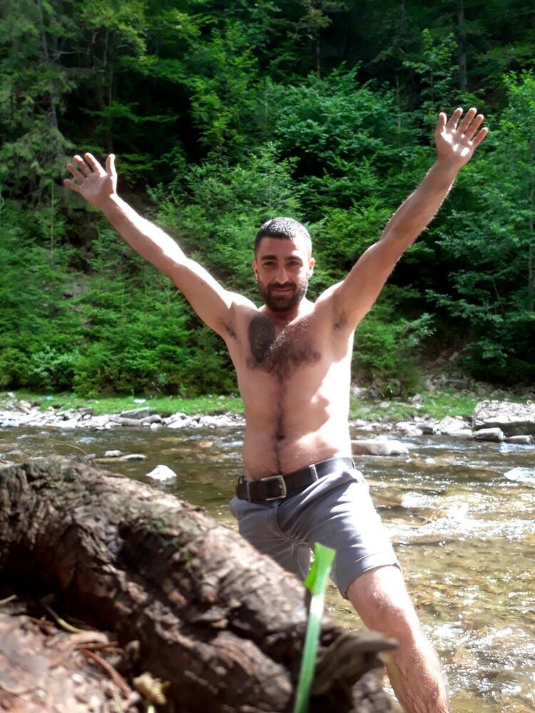  ,   Garik, 36 ,   ,   , c 