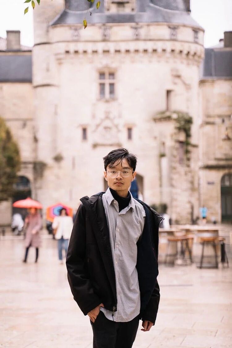  54299992  Kevin, 23 ,    