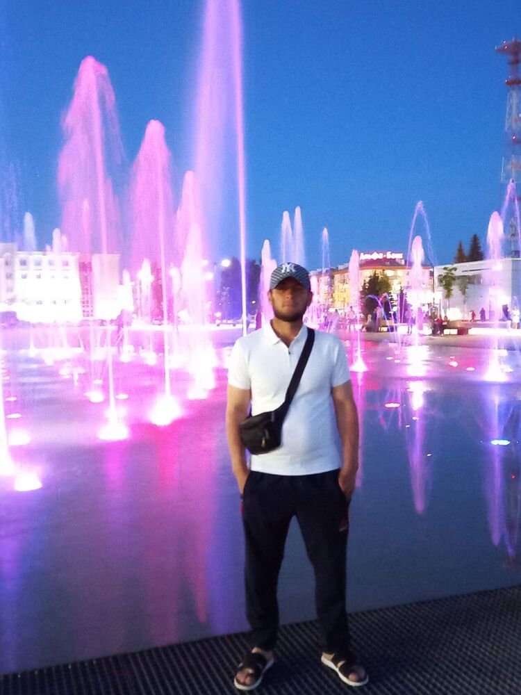  ,   Isroiljan, 34 ,   c 