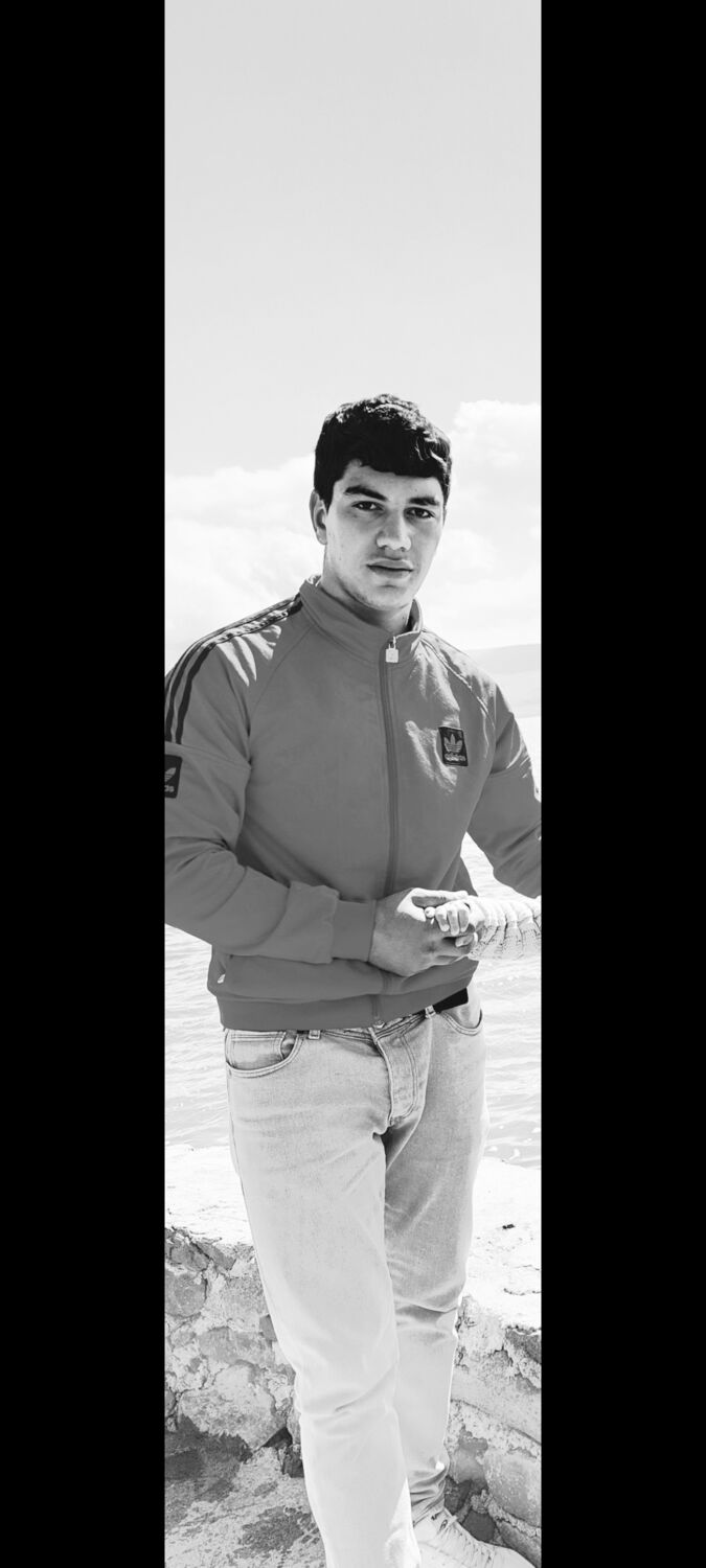  ,   Hayk, 21 ,   ,   