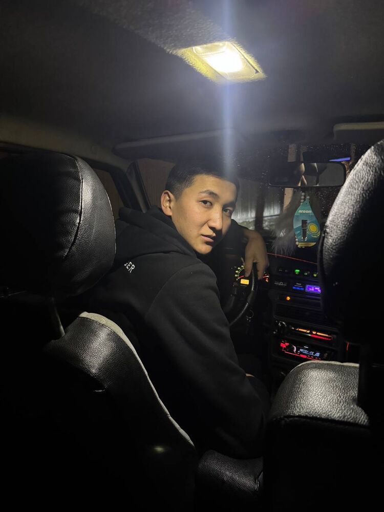  54600022  Serk, 20 ,    