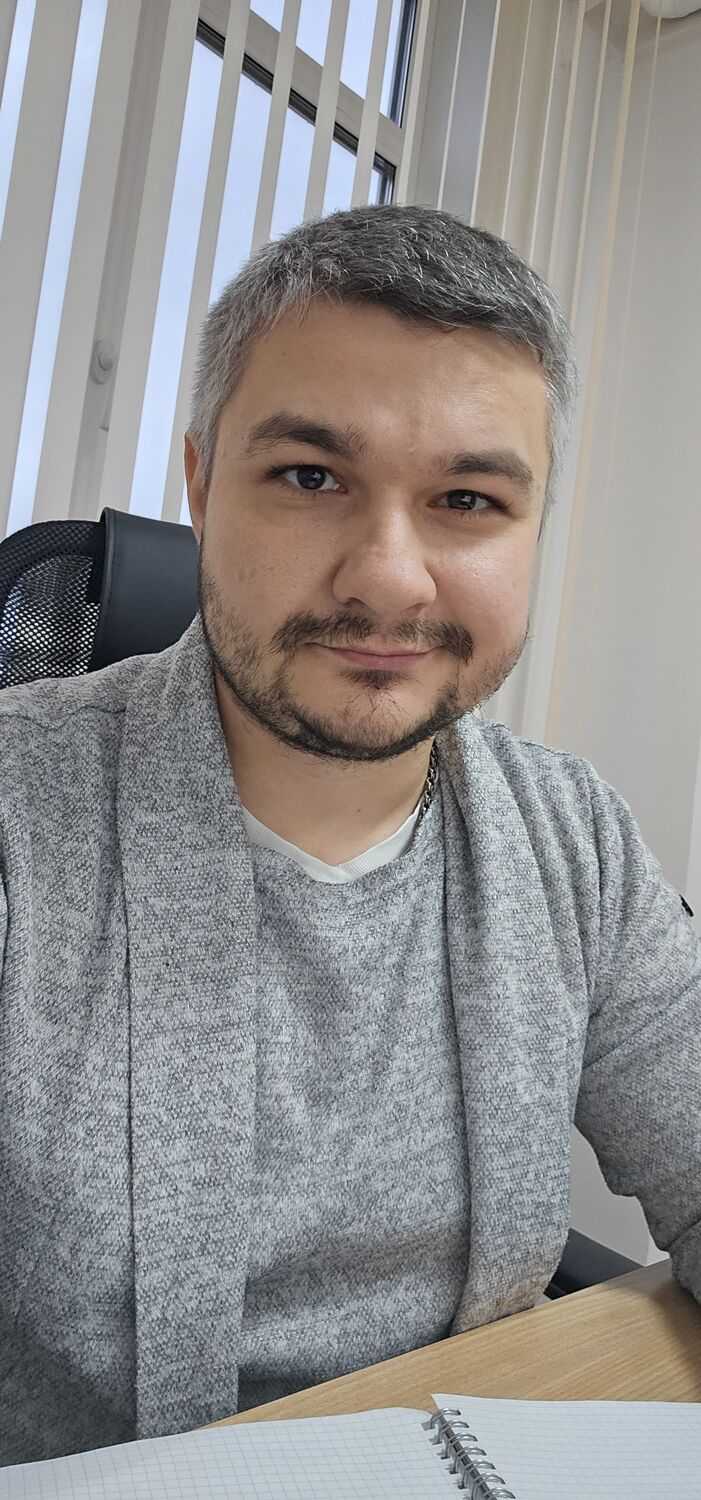  -,   , 32 ,     , c 