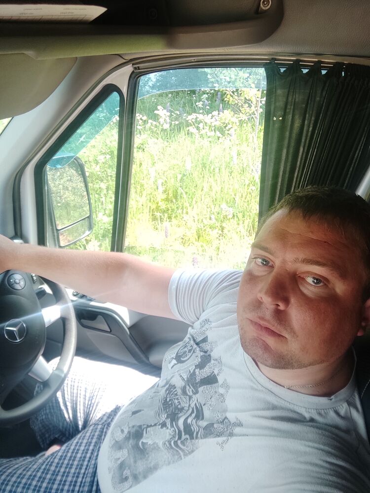  35315872  Vadim, 31 ,    