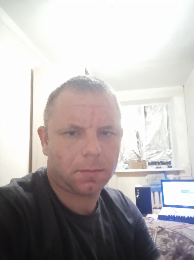  25860832  , 35 ,    