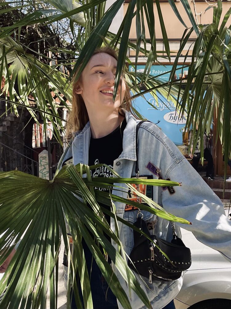  26203782  Mari, 28 ,    -