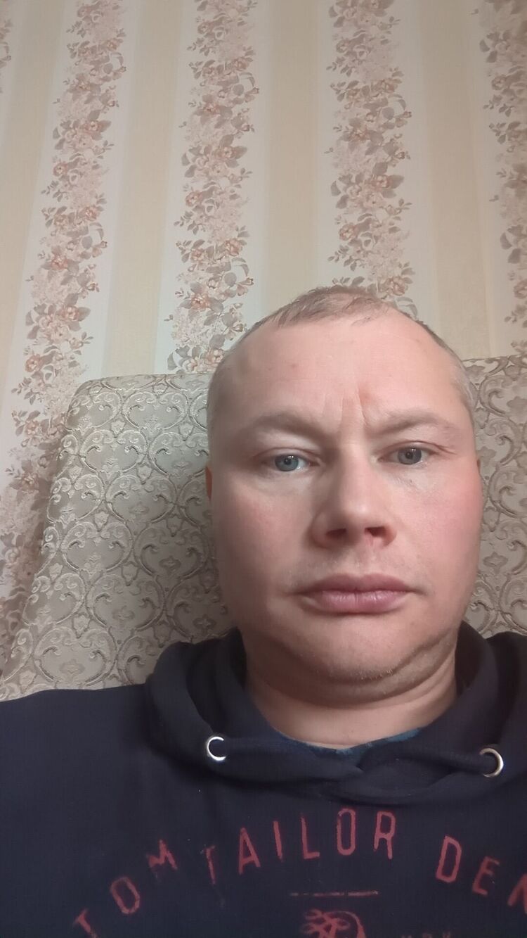  45137872  , 40 ,    