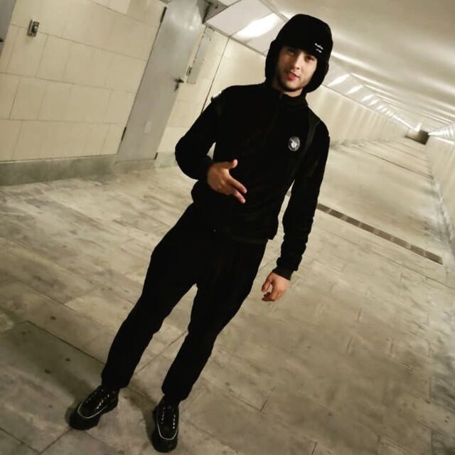  47797242  , 25 ,    