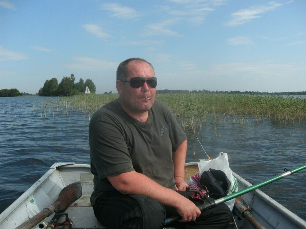  25322792  Yanek, 55 ,    