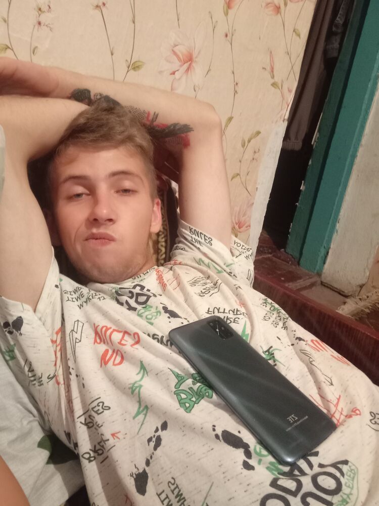  28089192  , 23 ,    