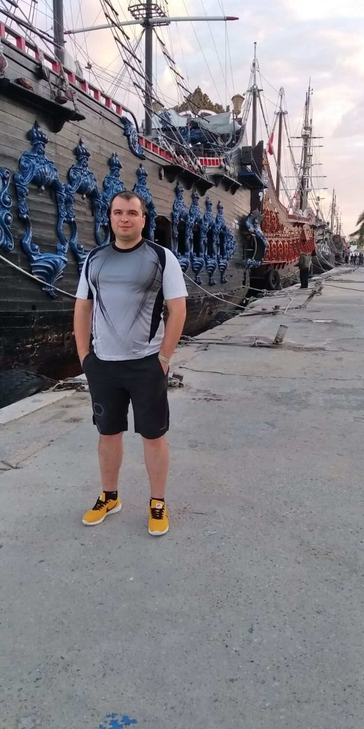 ���������� ����, ���� ������� Javi Reina, 39 ���, ������������ ��� ������, ����� � ���������, c�������� ���������, ���������