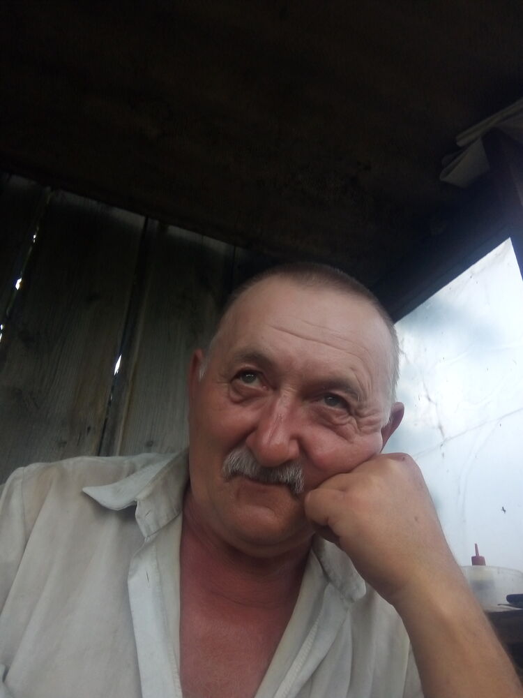  28275702  , 65 ,    