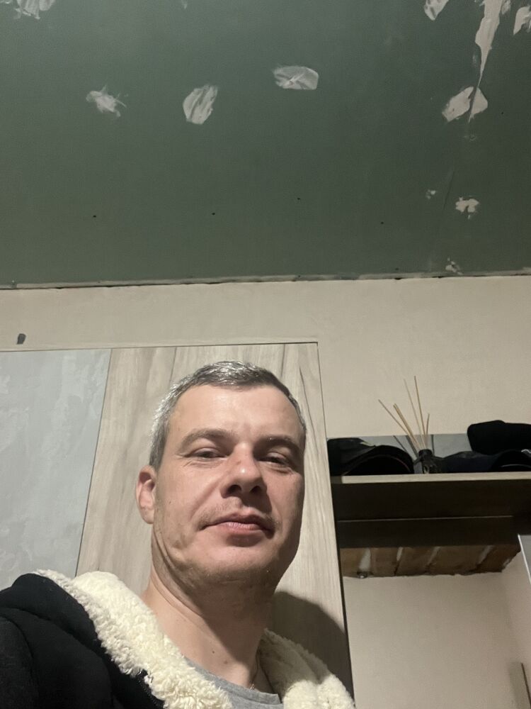  40687702  , 39 ,    