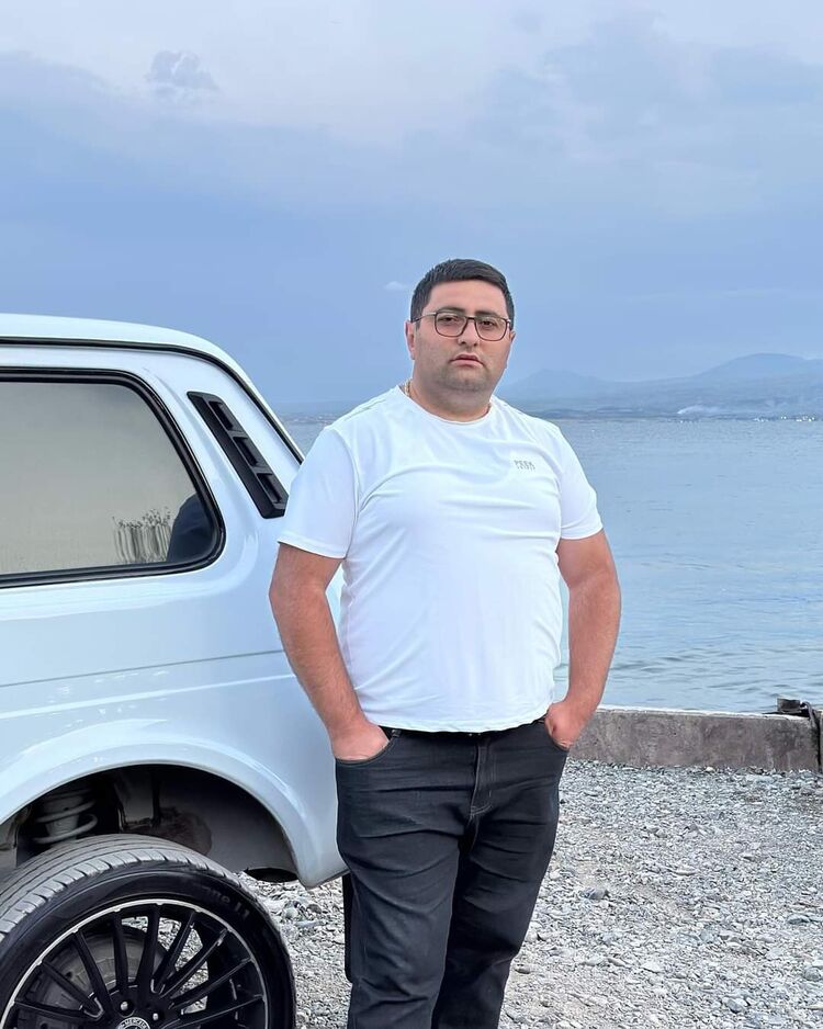  ,   Mko, 33 ,   ,   