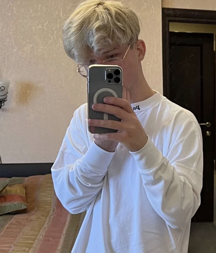  -,   , 21 ,   ,   