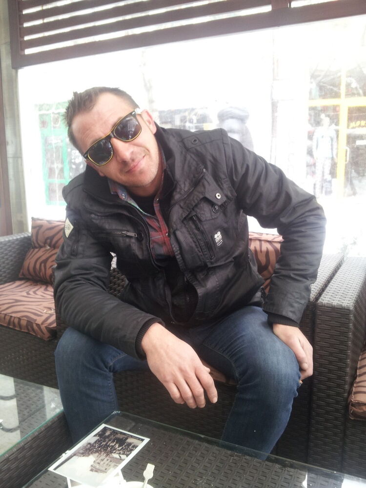 ���� 6815022 ������� Robert, 48 ���, ���� ���������� � Tonbridge