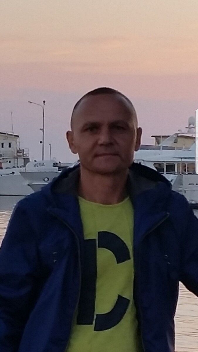  19123782  , 52 ,    