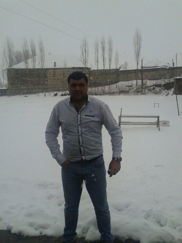  9814652  Garik, 35 ,    
