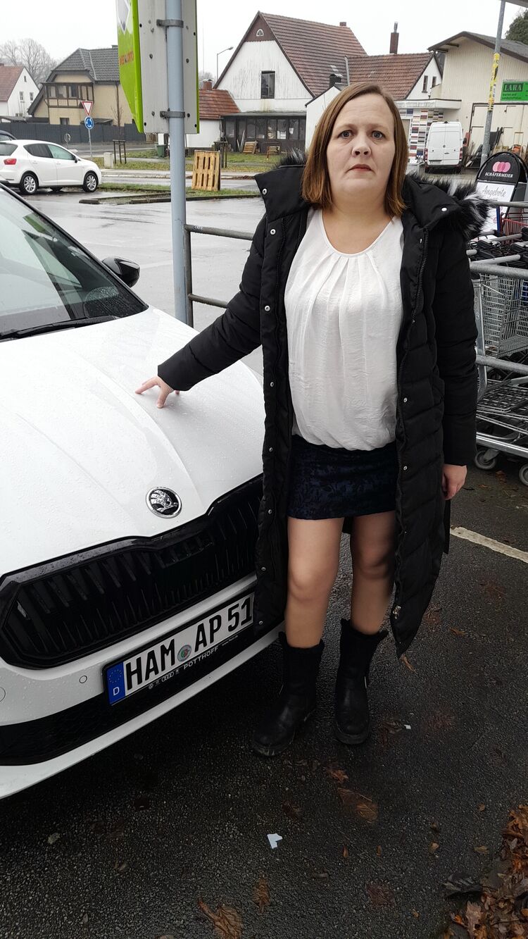 ���� 44112832 ������� Nina, 44 ����, ���� ���������� � Kamen