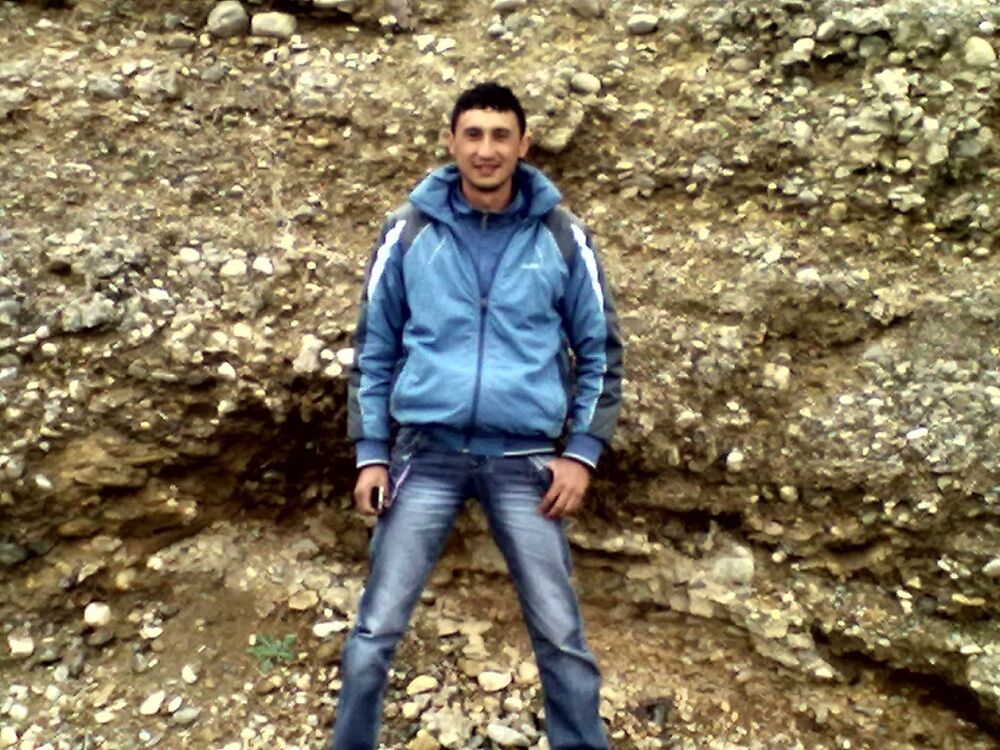  28469302  Xurshid, 79 ,    