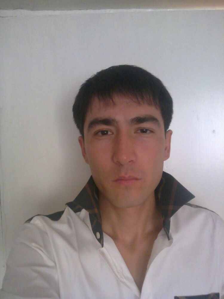  4872772  Sanjar, 35 ,    