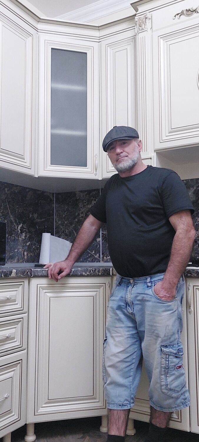  49200992  RUSIAN, 47 ,    