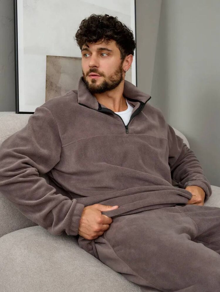  54729682  , 26 ,    -