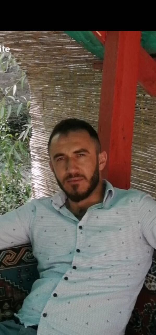  41476212  Ismet, 37 ,    