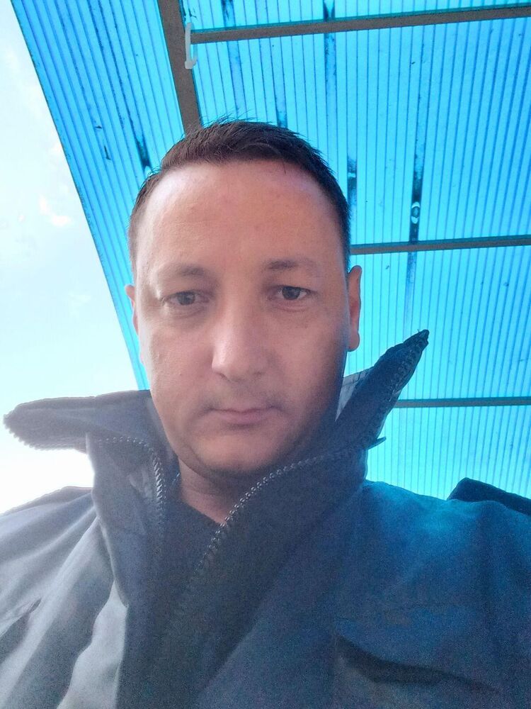  42384972  , 36 ,    