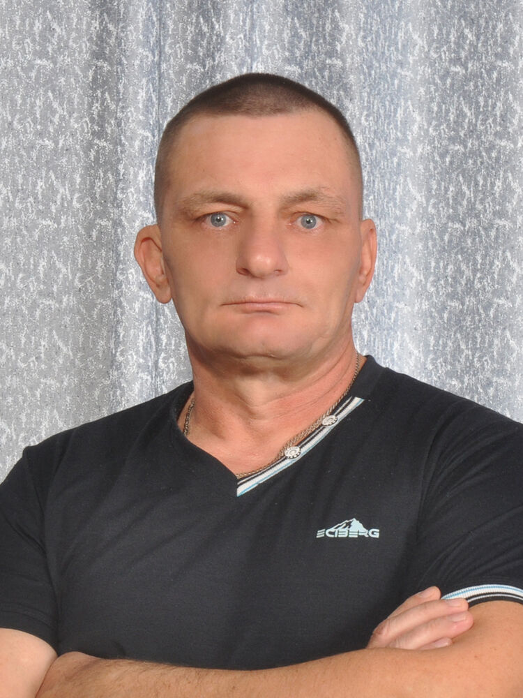  33960972  , 53 ,    