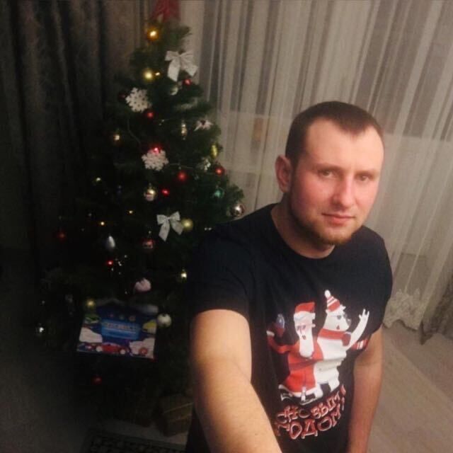  ,   Ruslan, 33 ,   ,   