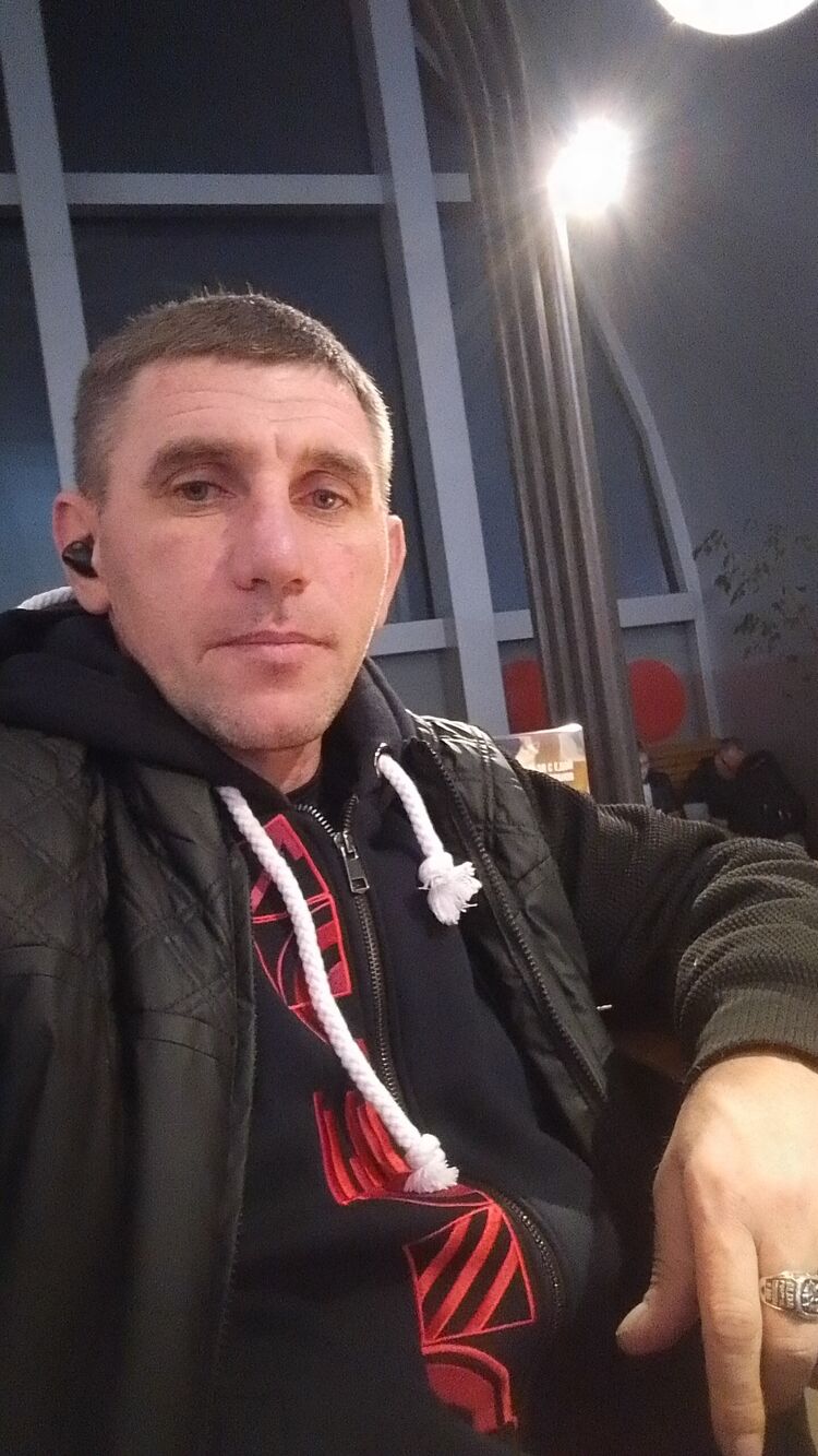  45606572  Vanya, 43 ,    