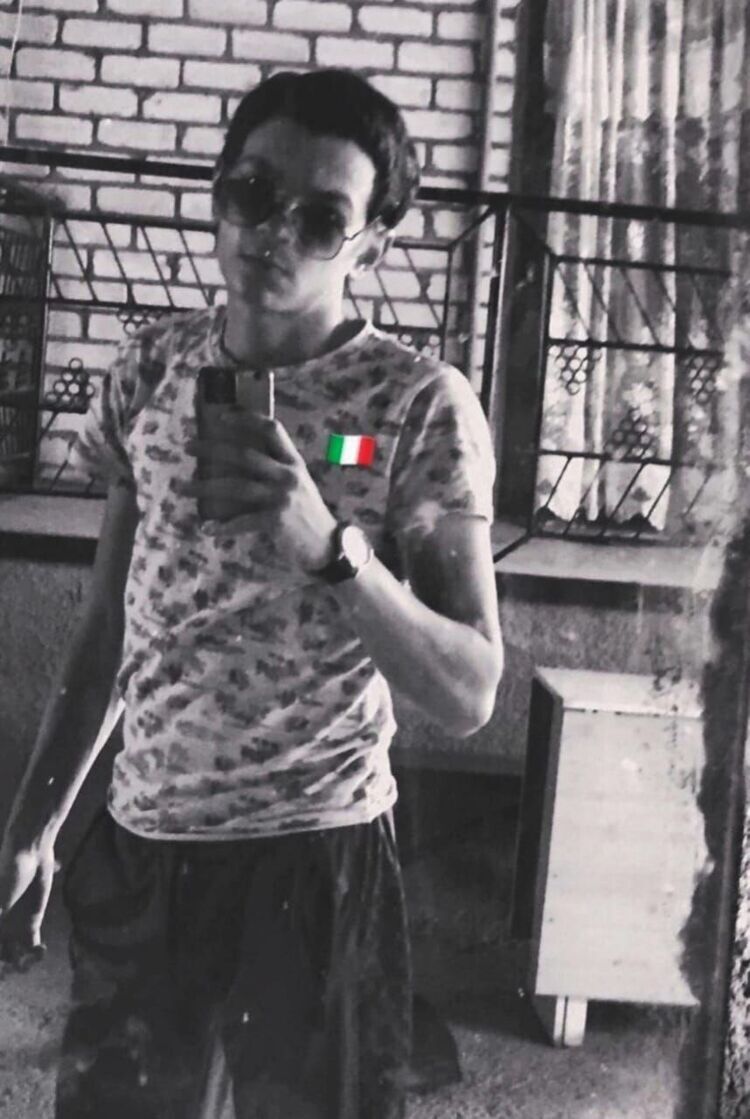 ���� 42181772 ����� ������, 22 ����, ���� ���������� � �����-����������