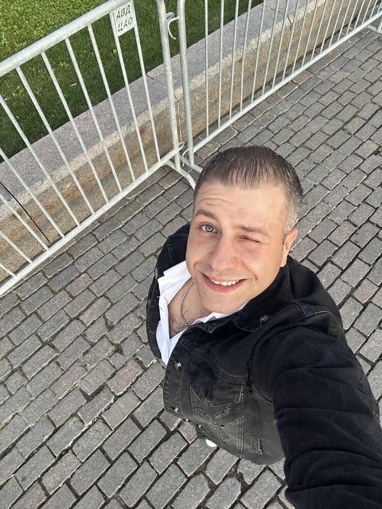  52679192  , 30 ,    