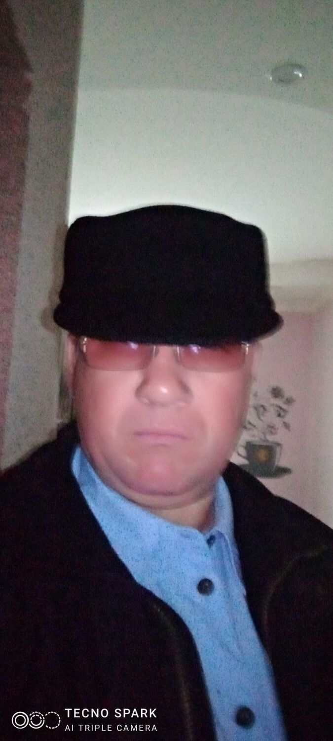  ,   Igor, 51 ,   ,   