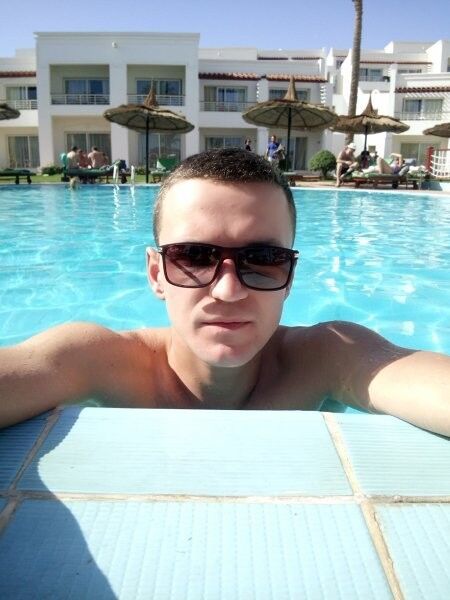  ,   Markus, 34 ,   ,   , c 