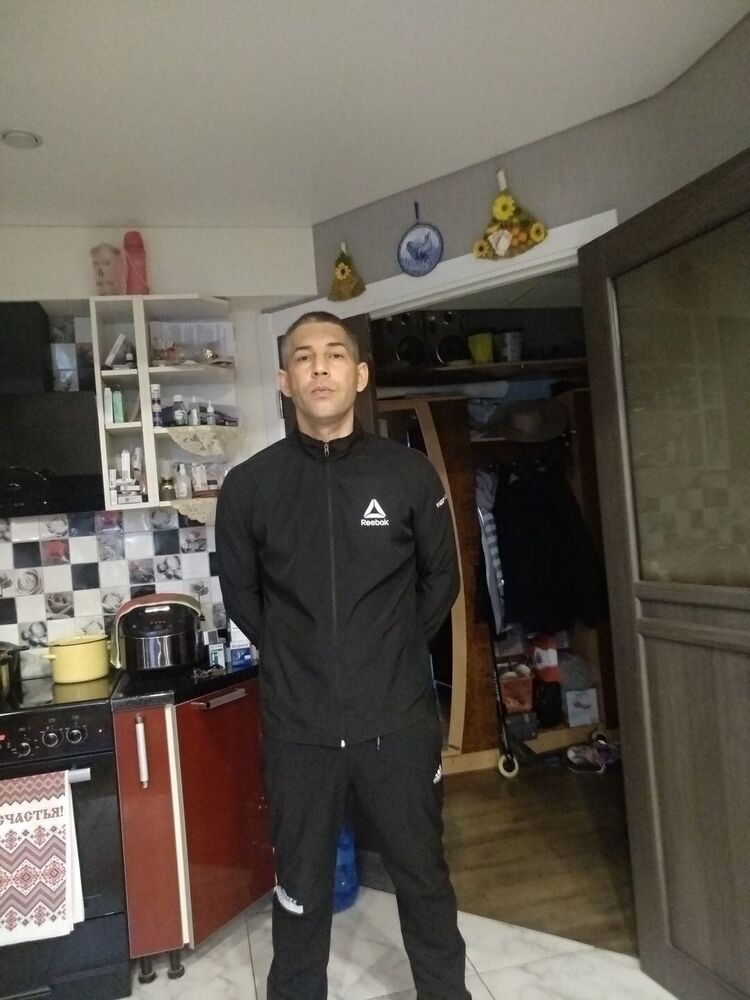  -,   , 42 ,   ,   