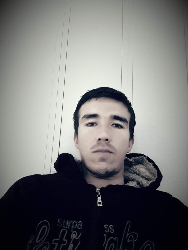  ,   ZOKIR, 31 ,   ,   , c 