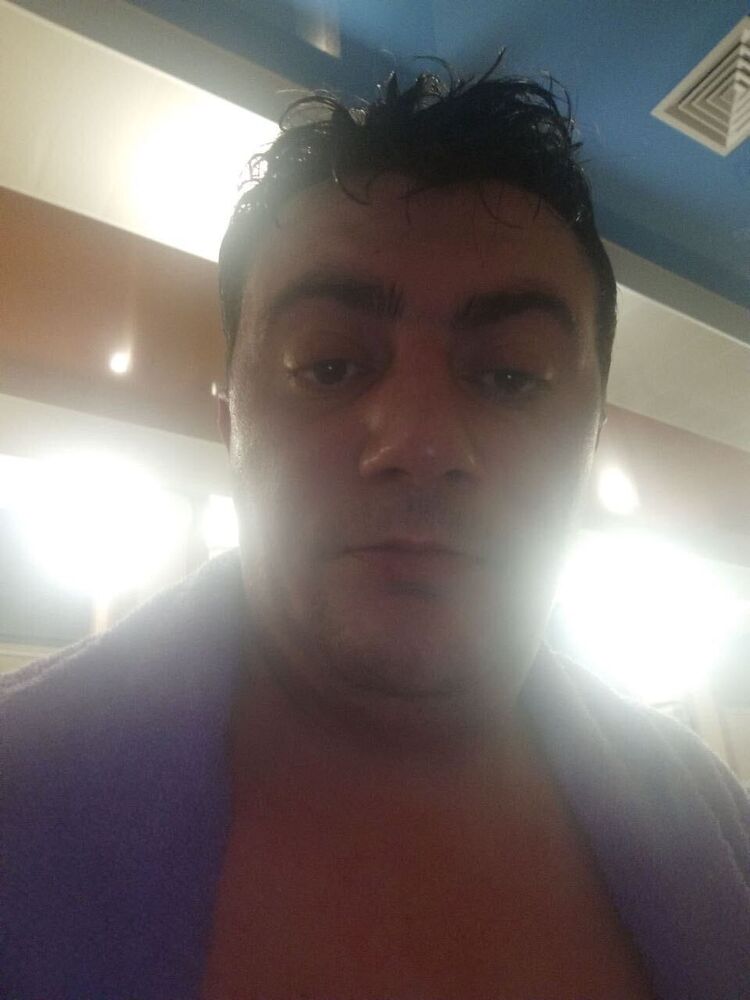  49612932  Edgar, 38 ,    