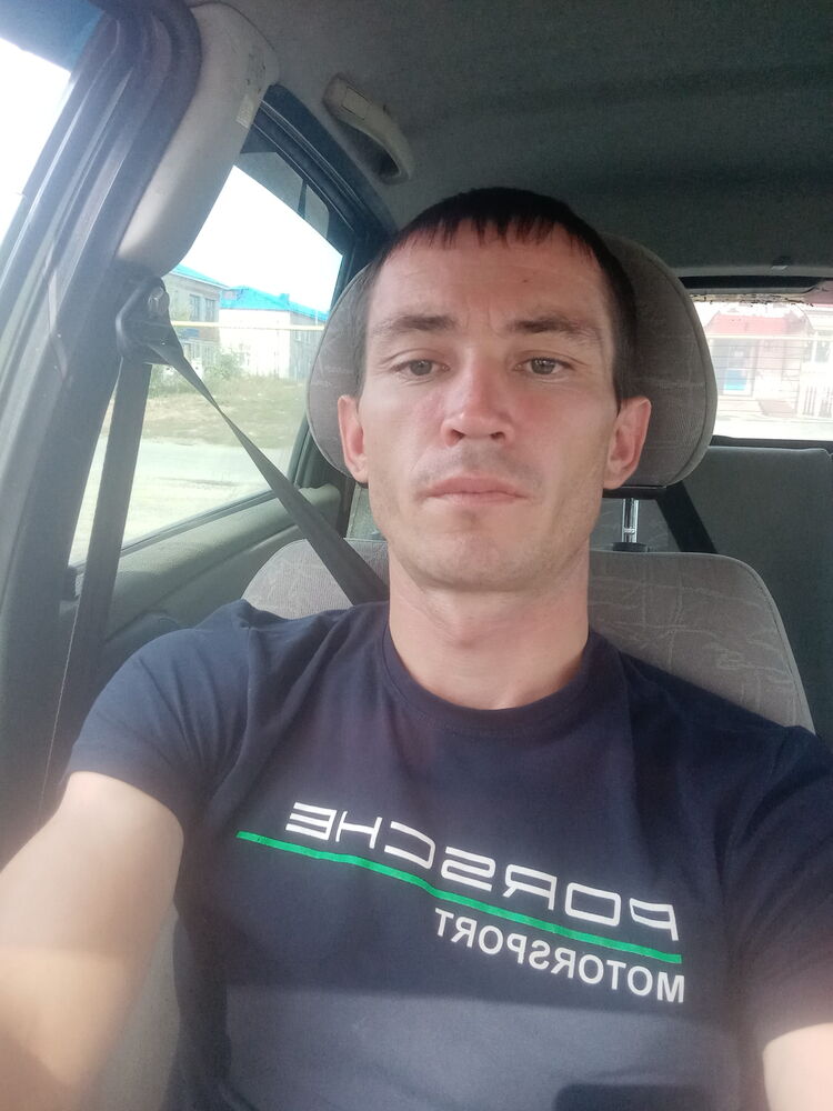  ,   Dimitrii, 34 ,   ,   , c 