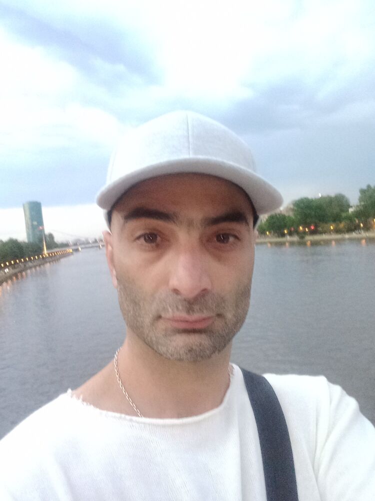   ,   , 37 ,     